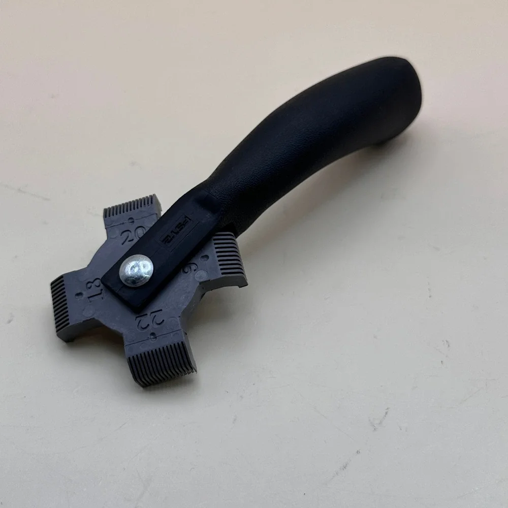 Malco FST2 Fin Straightening Tool - Picture 2 of 5